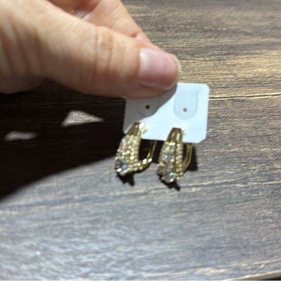 14K Gold Elegant Gold Plated with Diamond & Zirconia Stud Earrings - Picture 7 of 11